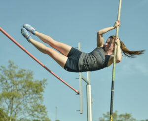 C-B's Park, Chisler set PRs, secure 1st and 2nd in pole vault at Rush Invitational